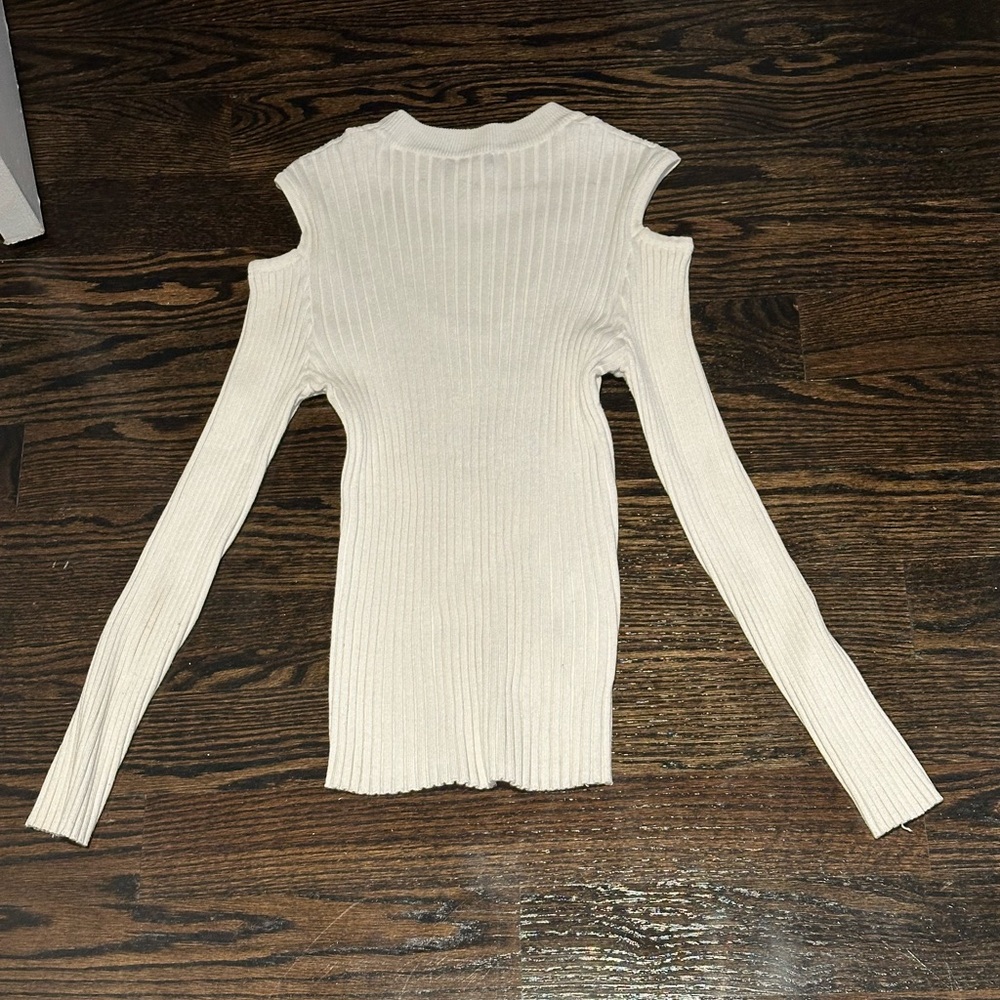 Elegant Cream Ribbed Women's cold shoulder Top - Picture 7 of 7